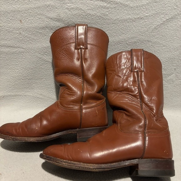 Justin chestnut cowboy/cowgirl western roper pull on boots size 6 B style L3802